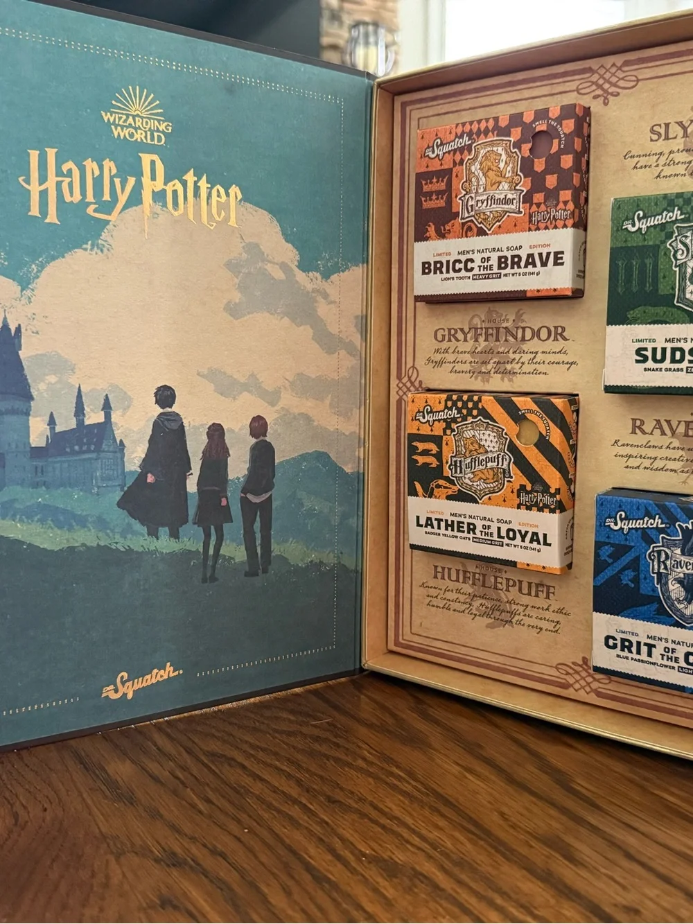 Harry Potter Dr. Squatch Soap Set Book Wizarding World 🧼